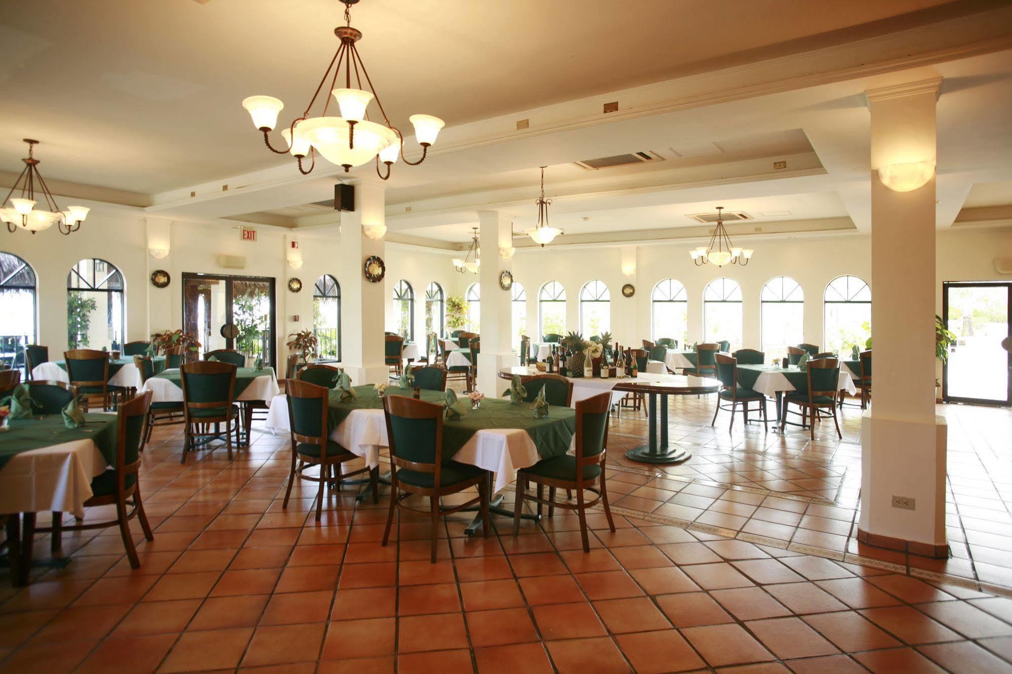 Rota Resort & Country Club Luaran gambar